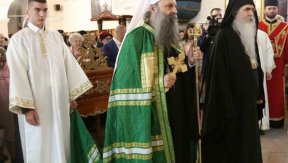 Патријарх Порфирије рукоположио ђакона др Србољуба Убипариповића у свештенички чин