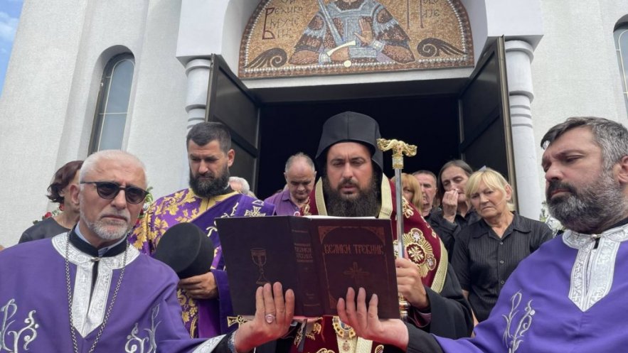 Епископ Јустин служио опело генералу Божидару Делићу