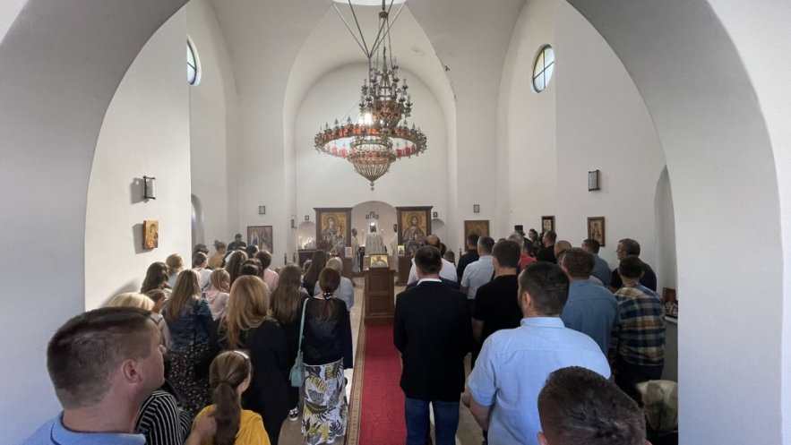 Свечано прослављена слава храма у Пећи