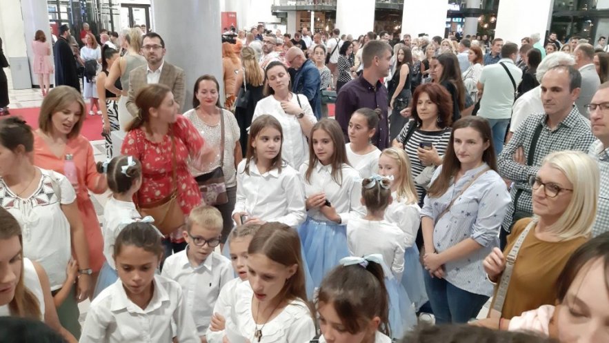 Епископ Иларион на добротворној вечери за манастир Жупа Никшићка