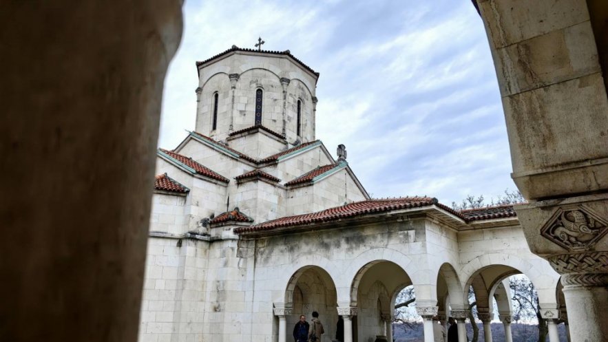 Патријарх Порфирије на Слави краљевске породице Карађорђевић