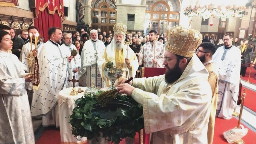Света архијерејска Литургија на Крстовдан у Саборној цркви