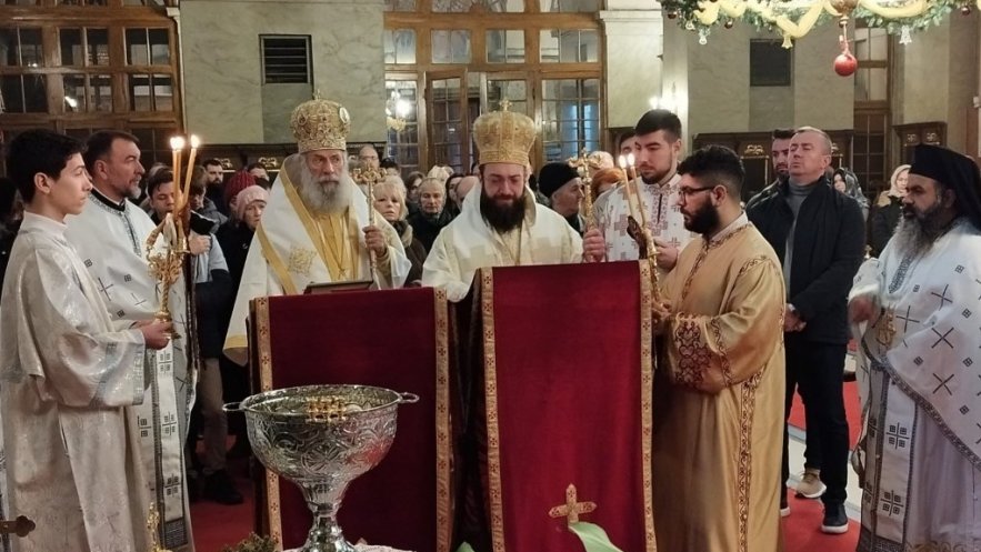 Света архијерејска Литургија на Крстовдан у Саборној цркви