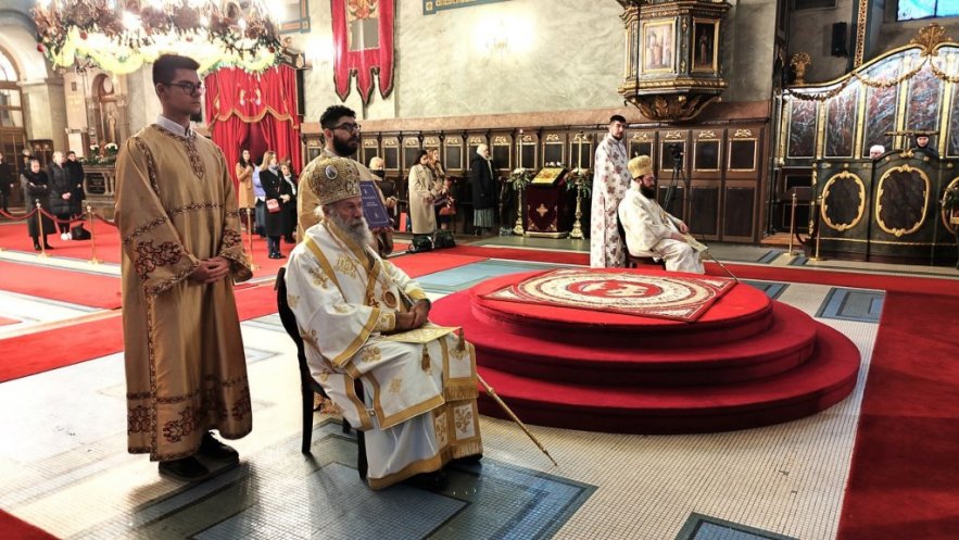 Света архијерејска Литургија на Крстовдан у Саборној цркви