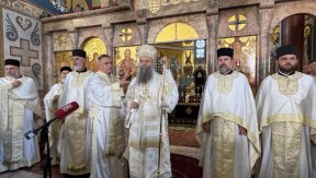 Патријарх Порфирије служио у Храму Светог Луке у Кошутњаку