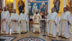 Епископ Петар служио у Цркви Светог Димитрија на Новом Београду
