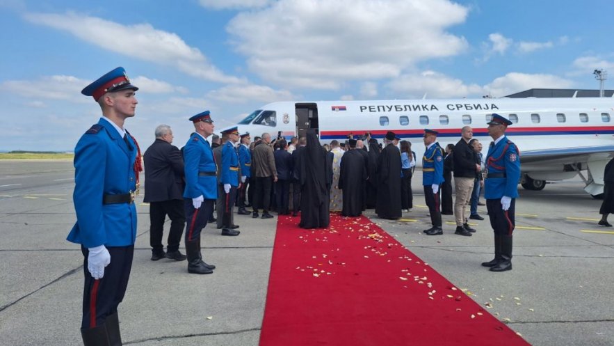 Богородичин појас са београдског аеродрома испраћен за Свету Гору: светињи се поклонило преко 1.100.000 верника
